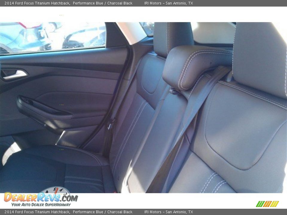 2014 Ford Focus Titanium Hatchback Performance Blue / Charcoal Black Photo #16
