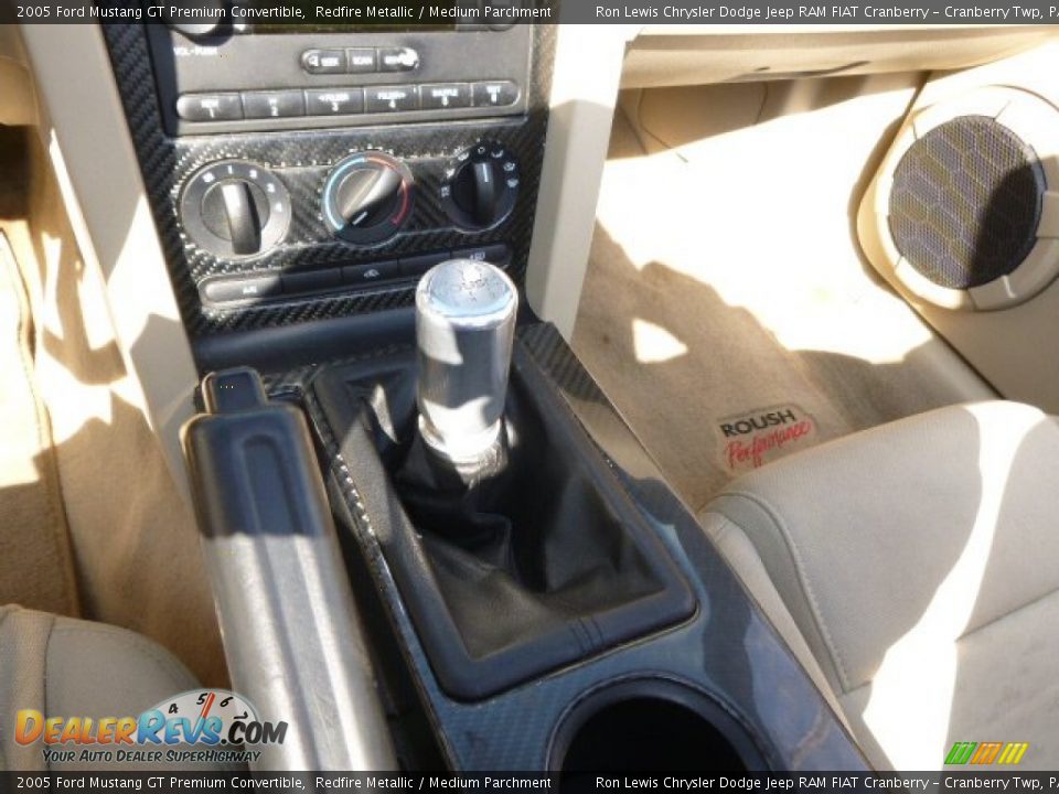 2005 Ford Mustang GT Premium Convertible Redfire Metallic / Medium Parchment Photo #17