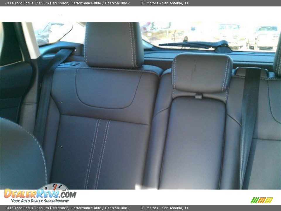 2014 Ford Focus Titanium Hatchback Performance Blue / Charcoal Black Photo #21