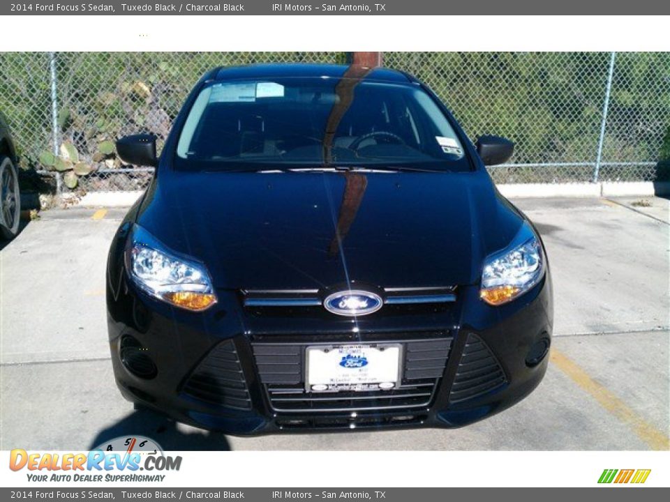 2014 Ford Focus S Sedan Tuxedo Black / Charcoal Black Photo #5