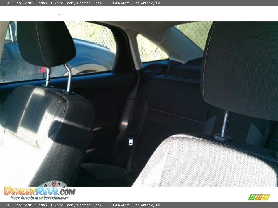 2014 Ford Focus S Sedan Tuxedo Black / Charcoal Black Photo #18