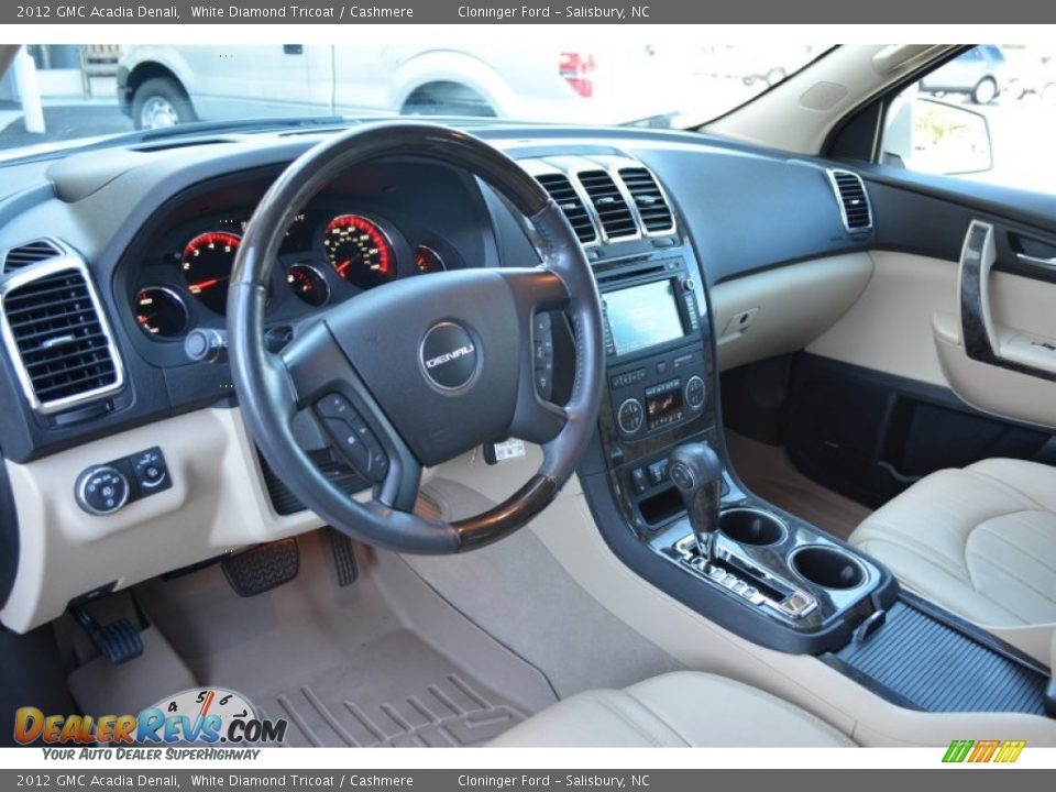 2012 GMC Acadia Denali White Diamond Tricoat / Cashmere Photo #10