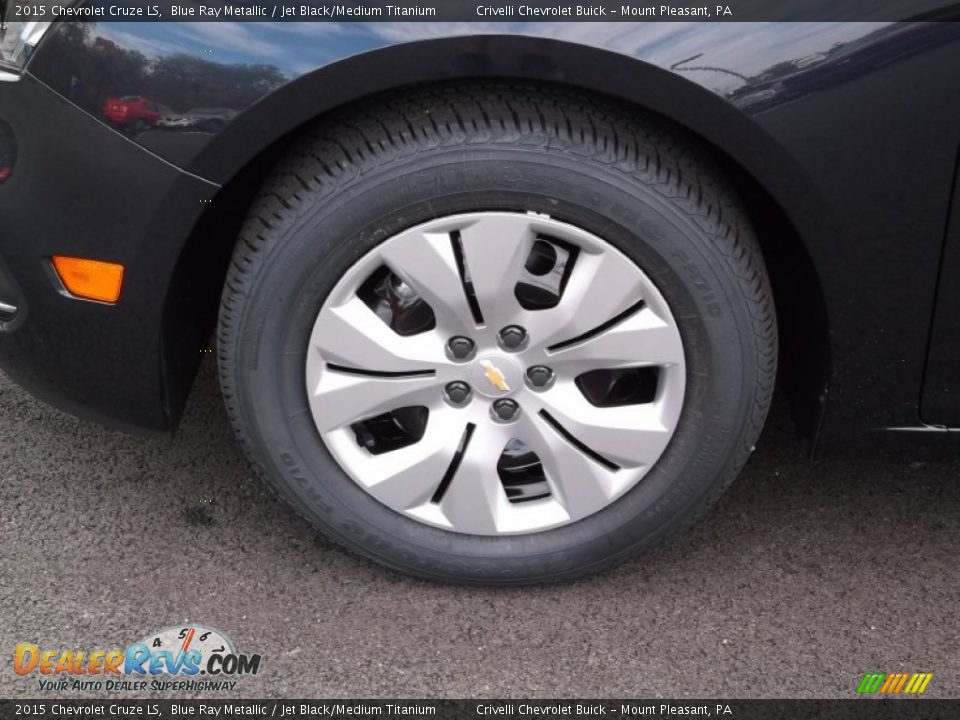 2015 Chevrolet Cruze LS Wheel Photo #3