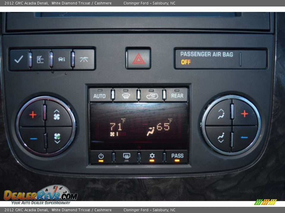 2012 GMC Acadia Denali White Diamond Tricoat / Cashmere Photo #26