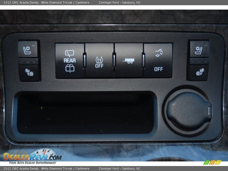 2012 GMC Acadia Denali White Diamond Tricoat / Cashmere Photo #27