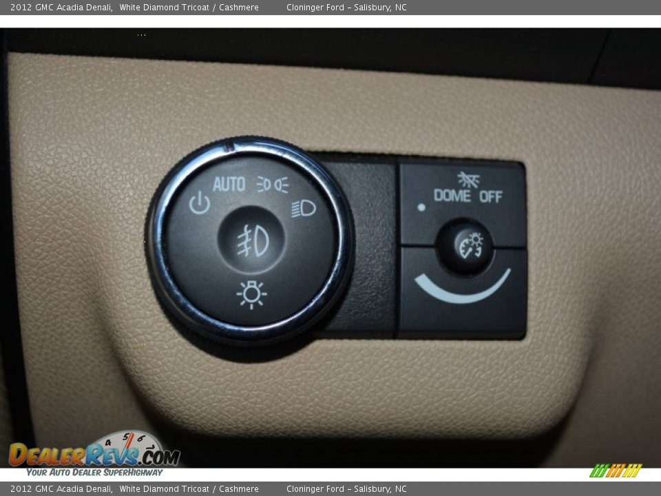 2012 GMC Acadia Denali White Diamond Tricoat / Cashmere Photo #34