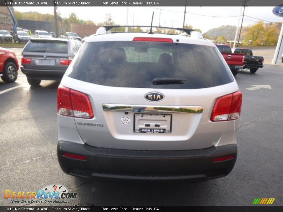 2012 Kia Sorento LX AWD Titanium Silver / Black Photo #7