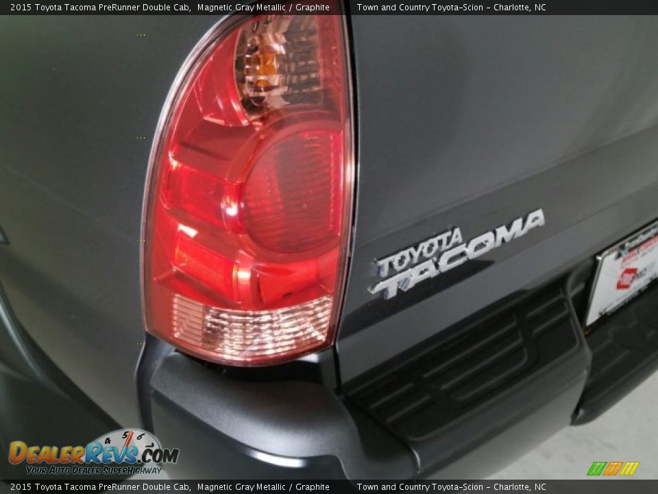 2015 Toyota Tacoma PreRunner Double Cab Magnetic Gray Metallic / Graphite Photo #10