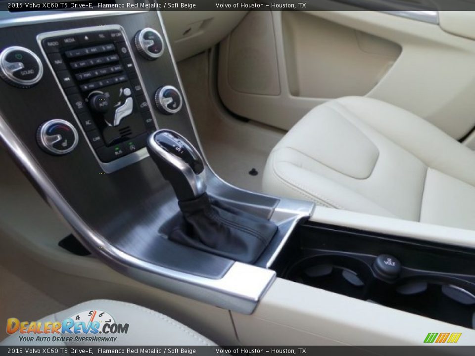 2015 Volvo XC60 T5 Drive-E Flamenco Red Metallic / Soft Beige Photo #14