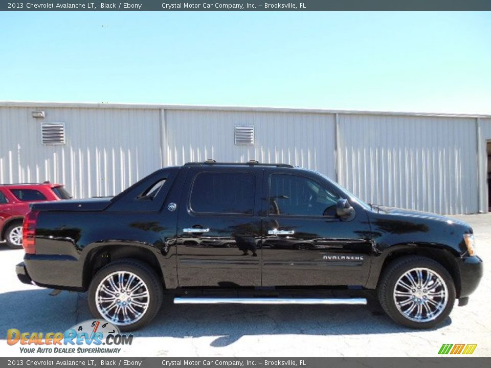 Black 2013 Chevrolet Avalanche LT Photo #9