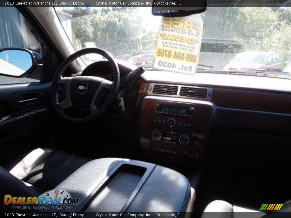 2013 Chevrolet Avalanche LT Black / Ebony Photo #11