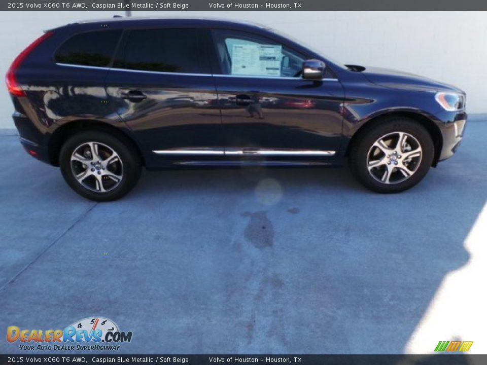 2015 Volvo XC60 T6 AWD Caspian Blue Metallic / Soft Beige Photo #7
