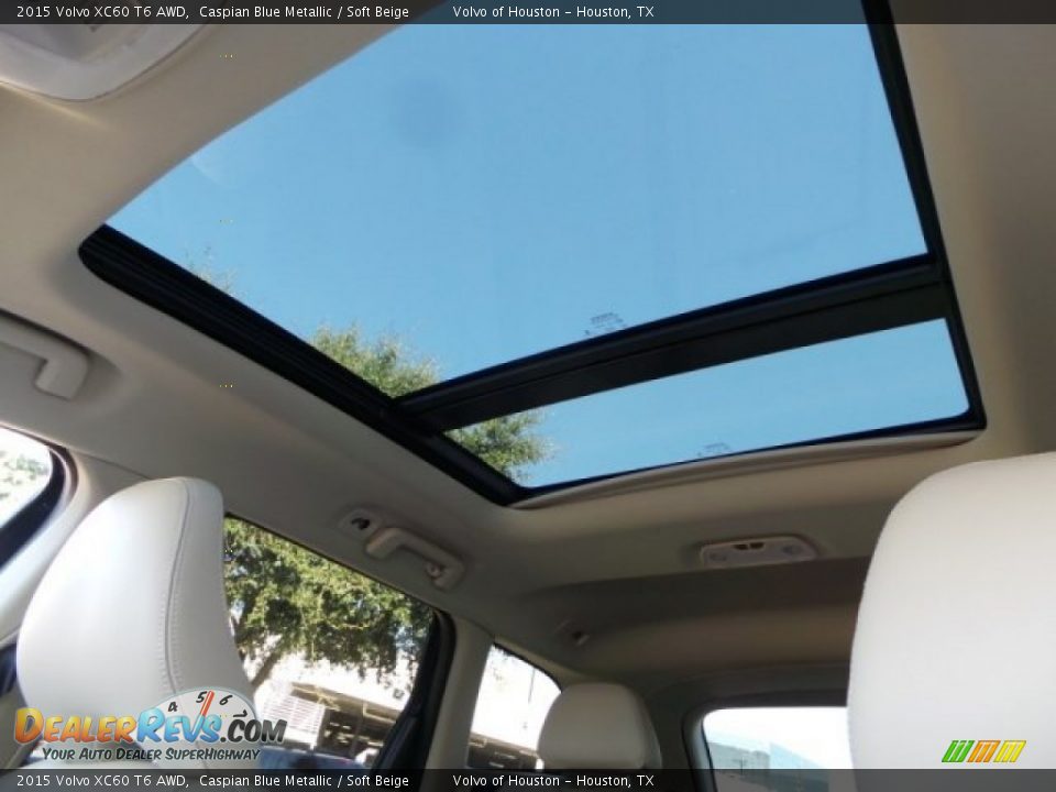 2015 Volvo XC60 T6 AWD Caspian Blue Metallic / Soft Beige Photo #16