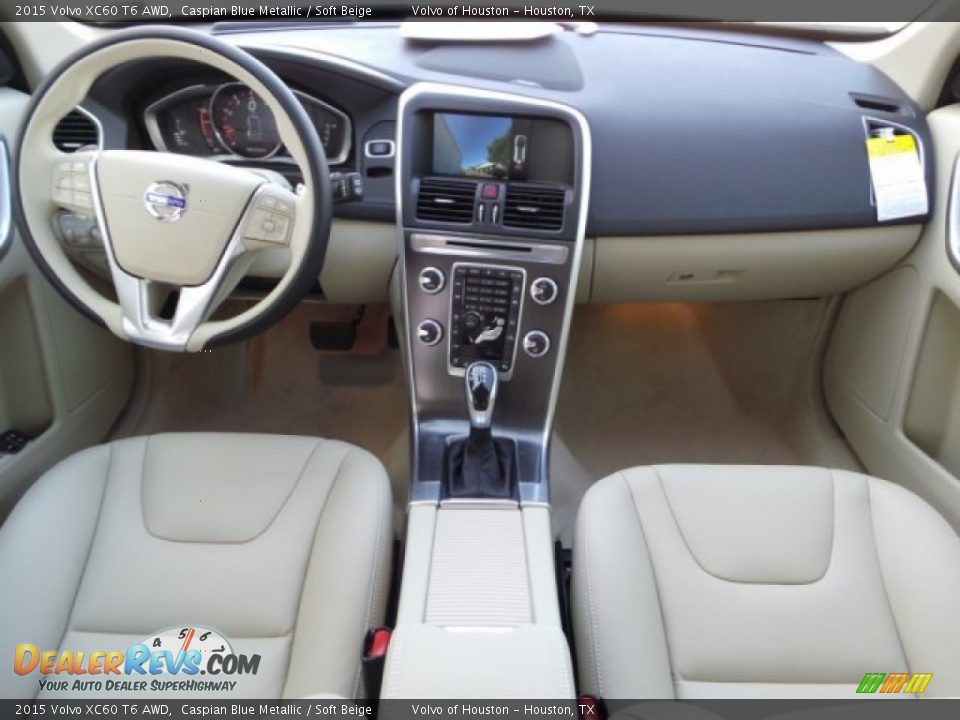 2015 Volvo XC60 T6 AWD Caspian Blue Metallic / Soft Beige Photo #26