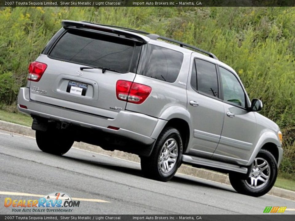 2007 Toyota Sequoia Limited Silver Sky Metallic / Light Charcoal Photo #35