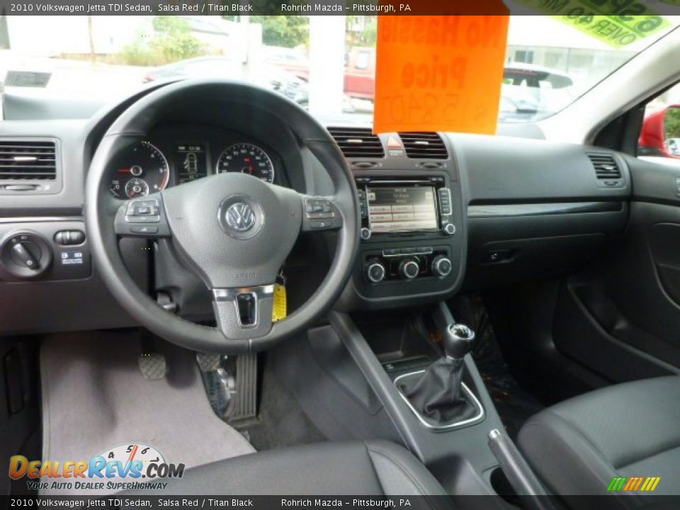 Titan Black Interior - 2010 Volkswagen Jetta TDI Sedan Photo #6