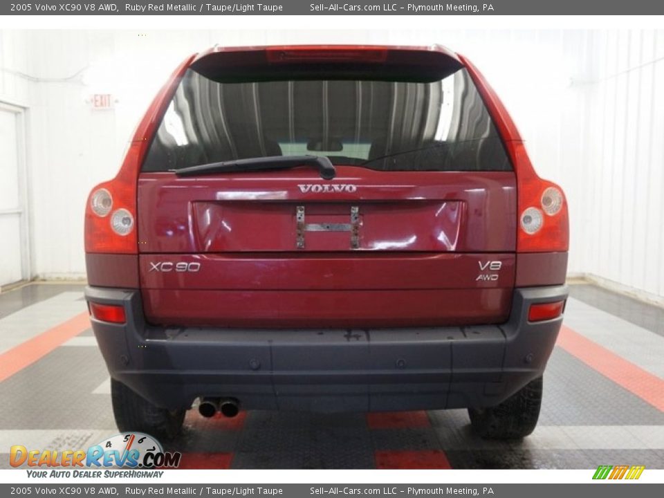 2005 Volvo XC90 V8 AWD Ruby Red Metallic / Taupe/Light Taupe Photo #9