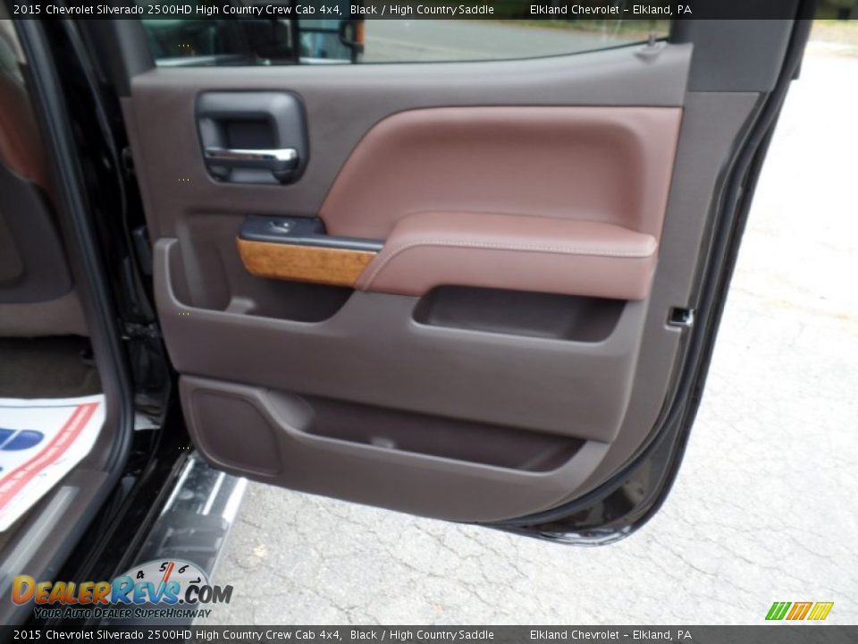 2015 Chevrolet Silverado 2500HD High Country Crew Cab 4x4 Black / High Country Saddle Photo #26