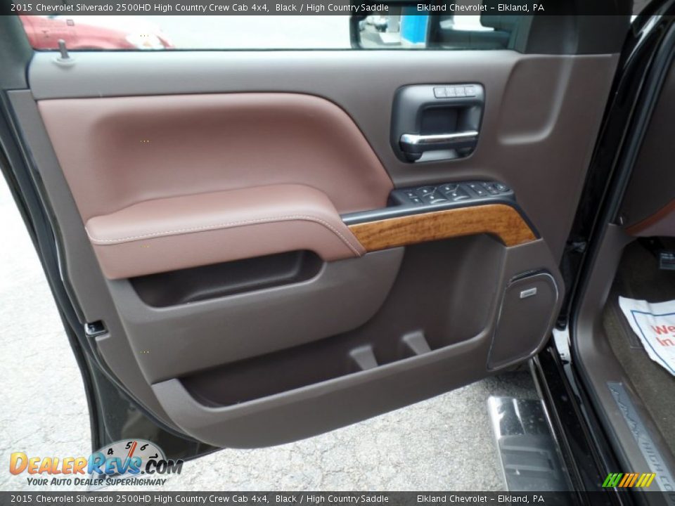 Door Panel of 2015 Chevrolet Silverado 2500HD High Country Crew Cab 4x4 Photo #34