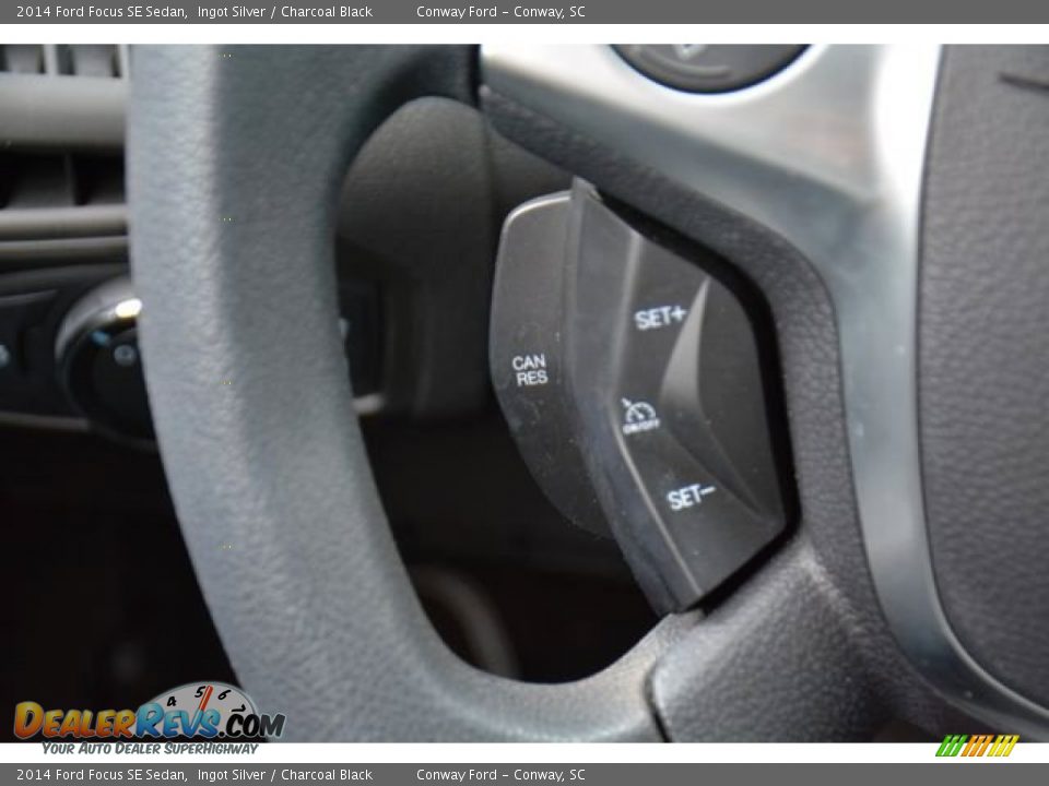 2014 Ford Focus SE Sedan Ingot Silver / Charcoal Black Photo #27