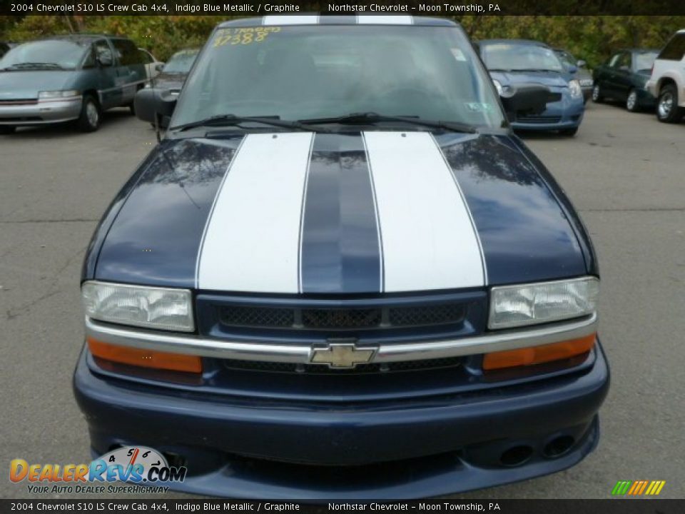 2004 Chevrolet S10 LS Crew Cab 4x4 Indigo Blue Metallic / Graphite Photo #7