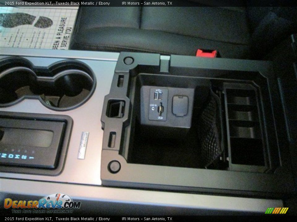 2015 Ford Expedition XLT Tuxedo Black Metallic / Ebony Photo #26