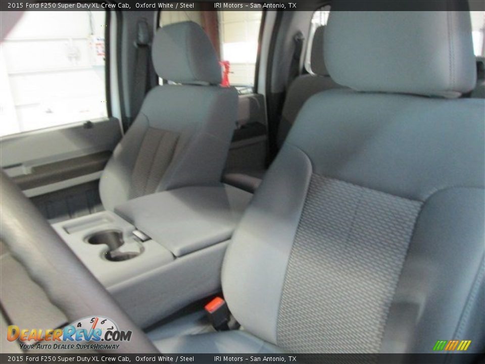 2015 Ford F250 Super Duty XL Crew Cab Oxford White / Steel Photo #9