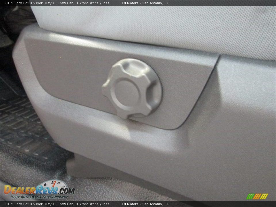 2015 Ford F250 Super Duty XL Crew Cab Oxford White / Steel Photo #14