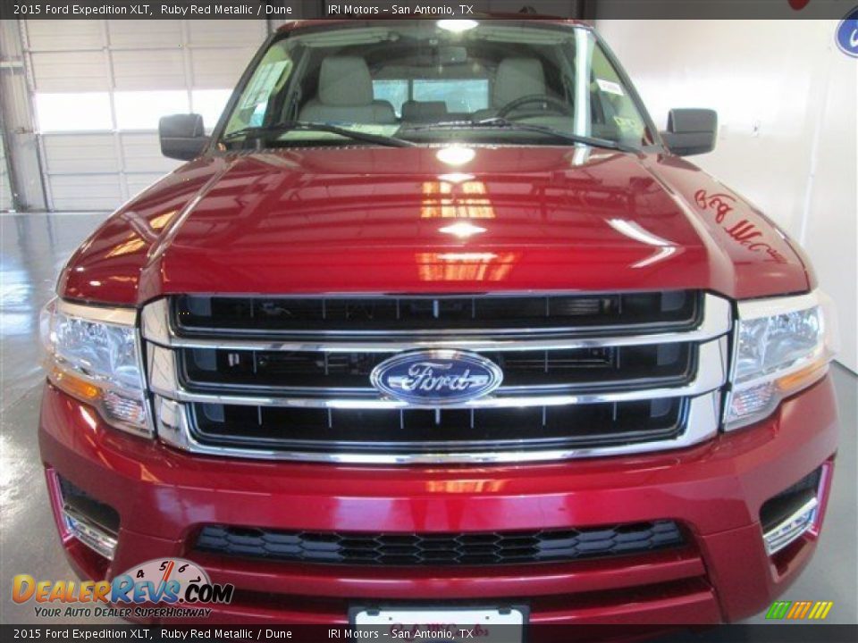 2015 Ford Expedition XLT Ruby Red Metallic / Dune Photo #2