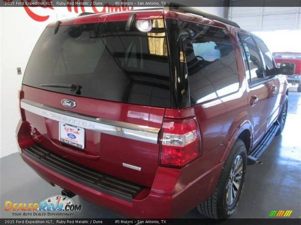 2015 Ford Expedition XLT Ruby Red Metallic / Dune Photo #9