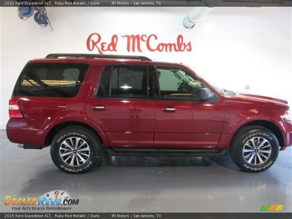 2015 Ford Expedition XLT Ruby Red Metallic / Dune Photo #10