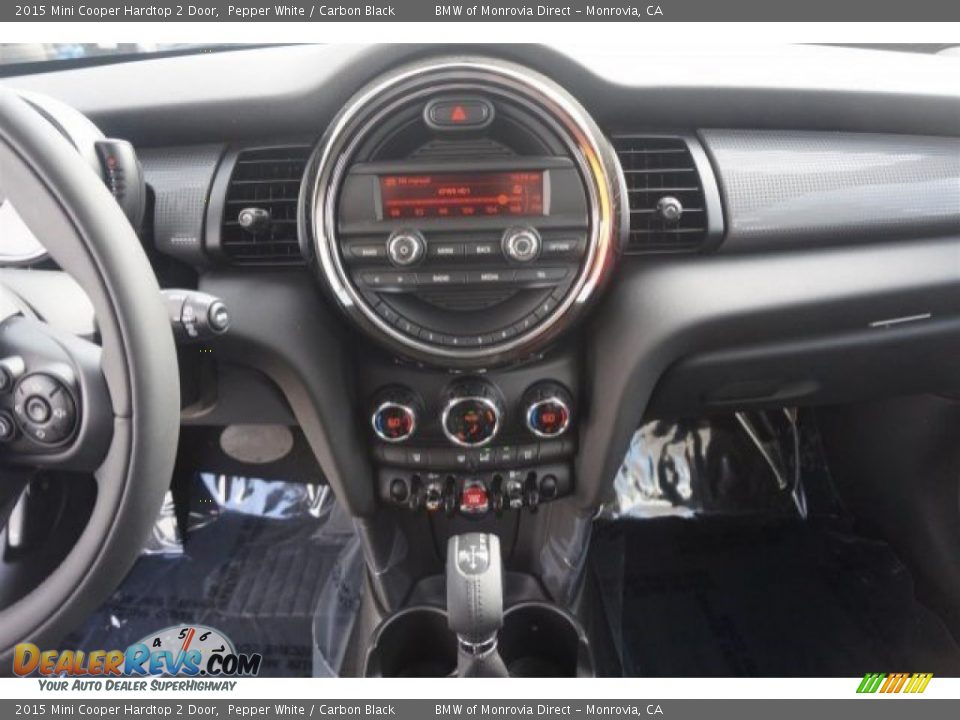2015 Mini Cooper Hardtop 2 Door Pepper White / Carbon Black Photo #8