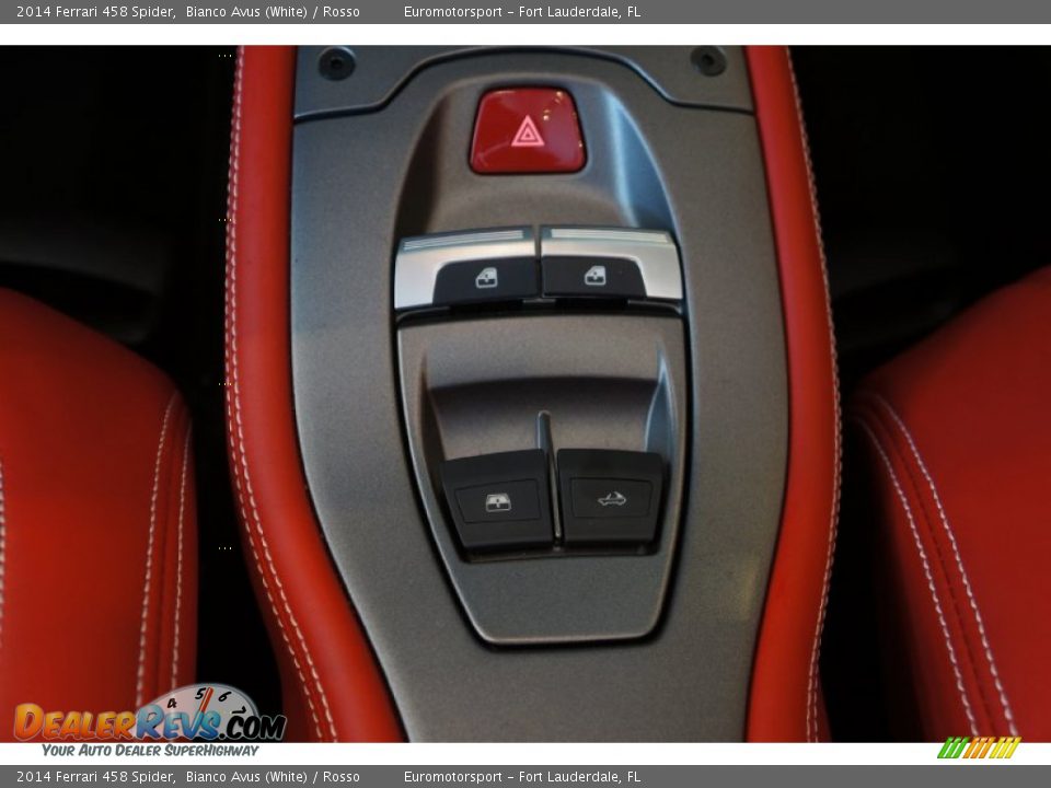 Controls of 2014 Ferrari 458 Spider Photo #76