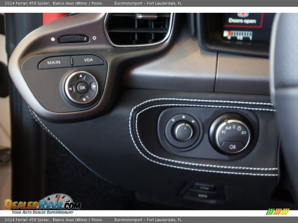 Controls of 2014 Ferrari 458 Spider Photo #80