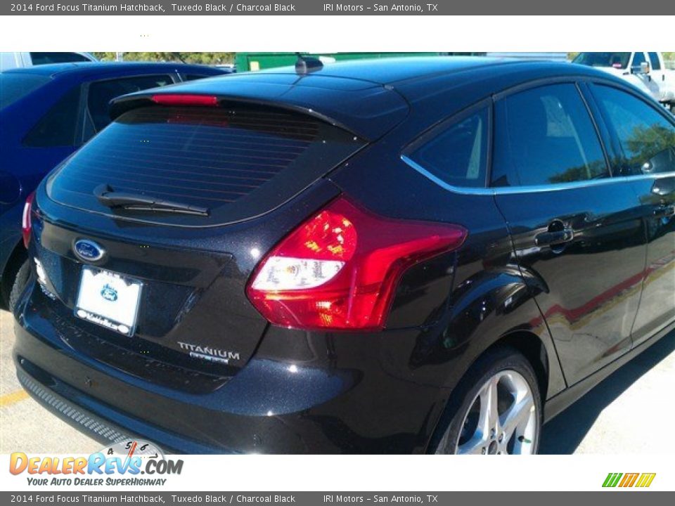 2014 Ford Focus Titanium Hatchback Tuxedo Black / Charcoal Black Photo #8