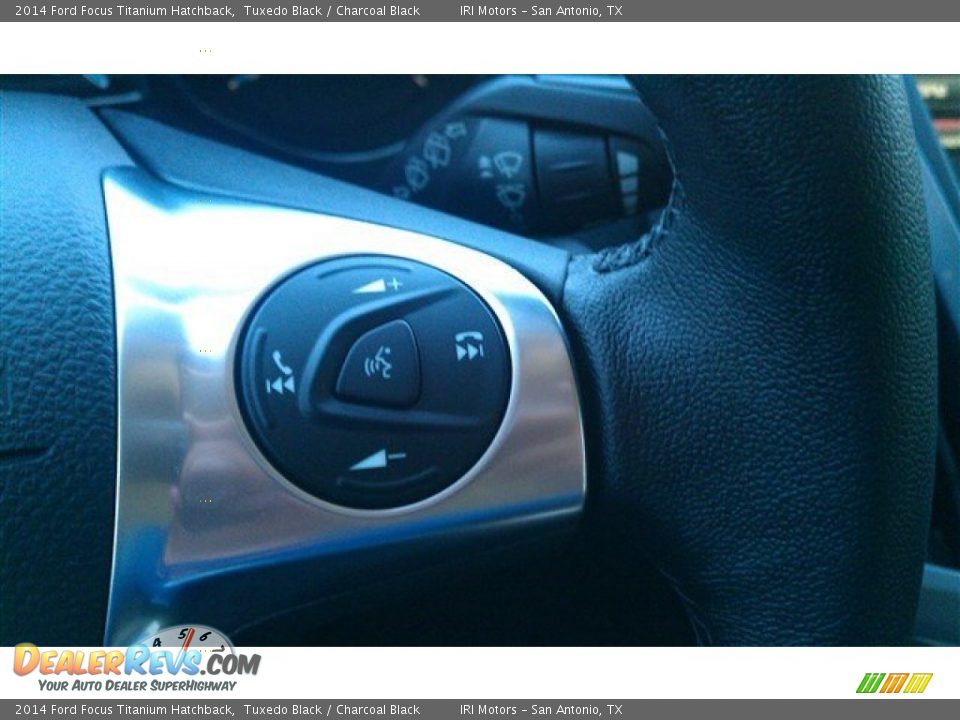 2014 Ford Focus Titanium Hatchback Tuxedo Black / Charcoal Black Photo #22