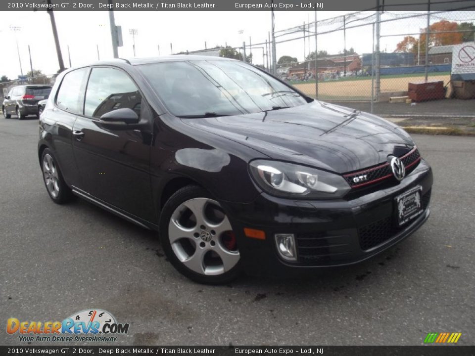 2010 Volkswagen GTI 2 Door Deep Black Metallic / Titan Black Leather Photo #2