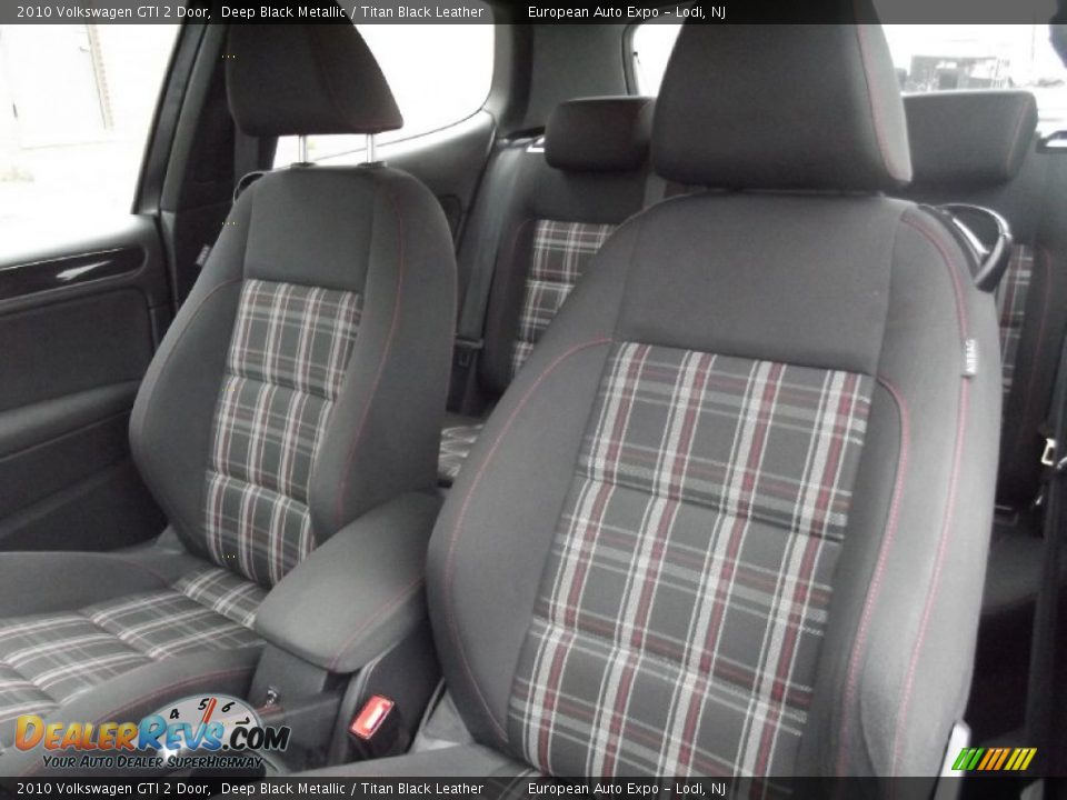 2010 Volkswagen GTI 2 Door Deep Black Metallic / Titan Black Leather Photo #10