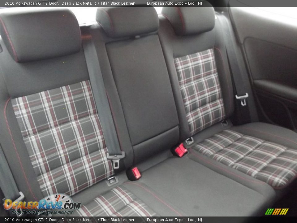 2010 Volkswagen GTI 2 Door Deep Black Metallic / Titan Black Leather Photo #14