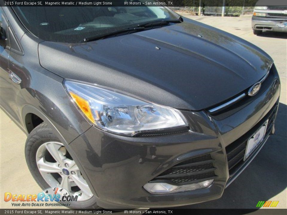 2015 Ford Escape SE Magnetic Metallic / Medium Light Stone Photo #2