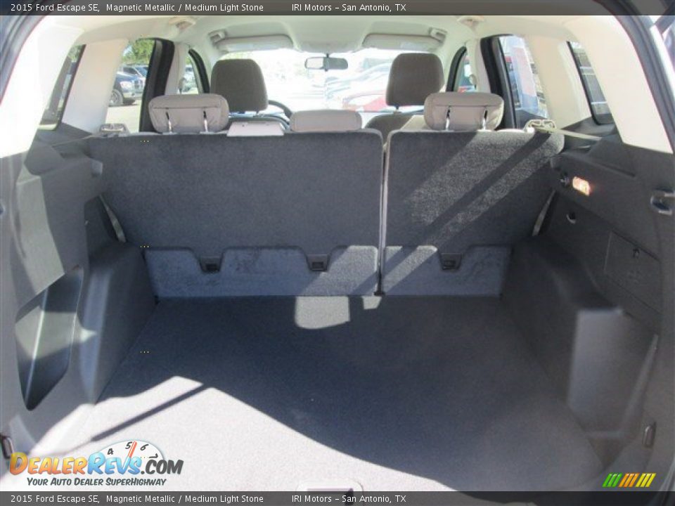 2015 Ford Escape SE Magnetic Metallic / Medium Light Stone Photo #12