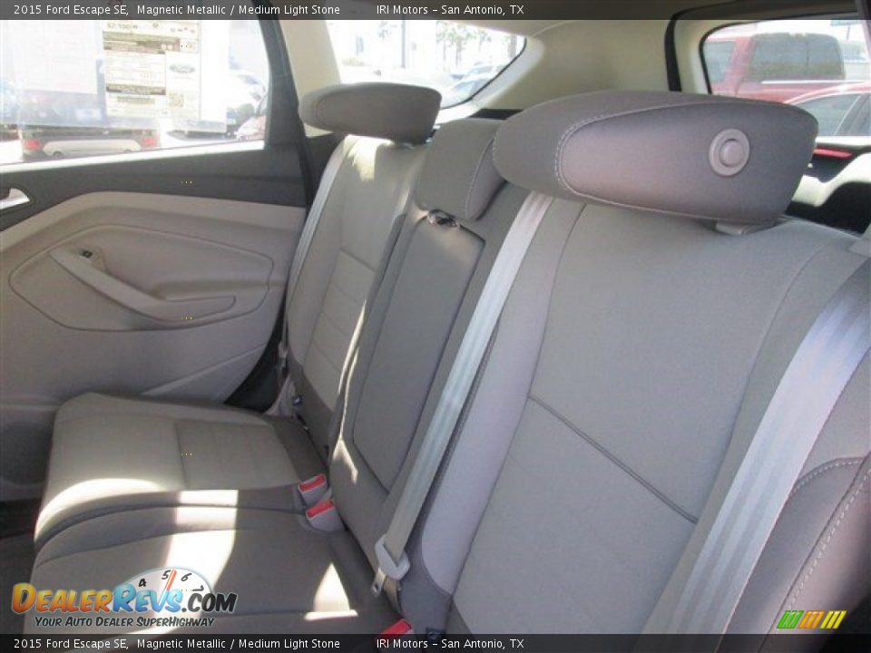 2015 Ford Escape SE Magnetic Metallic / Medium Light Stone Photo #15