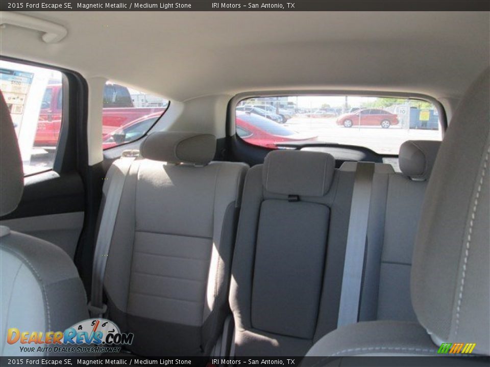 2015 Ford Escape SE Magnetic Metallic / Medium Light Stone Photo #20