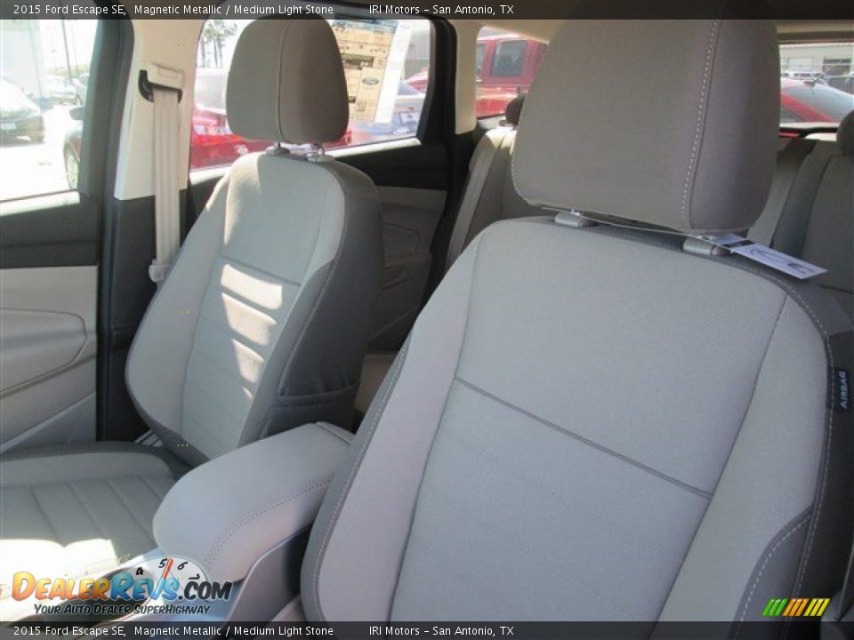 2015 Ford Escape SE Magnetic Metallic / Medium Light Stone Photo #21