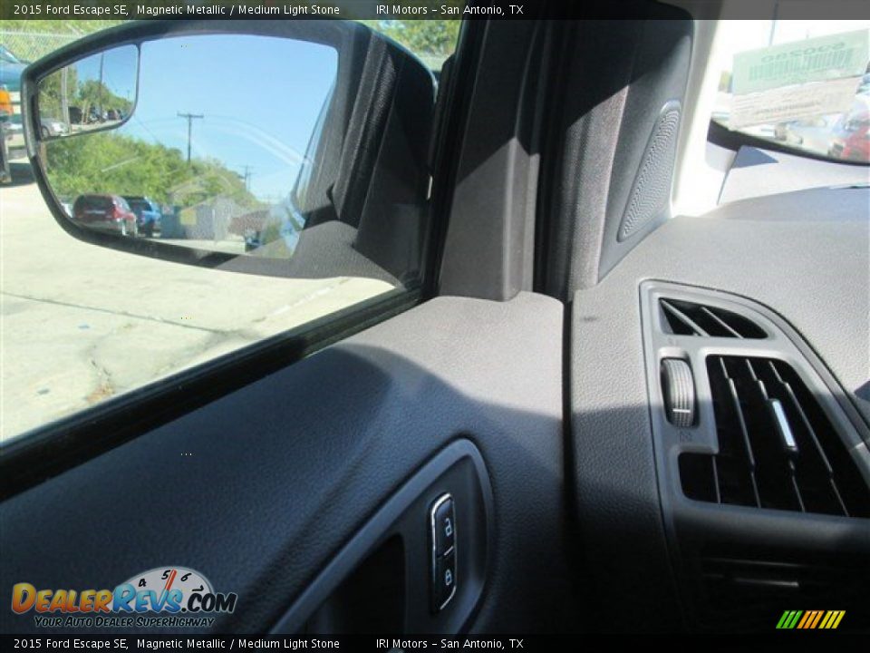 2015 Ford Escape SE Magnetic Metallic / Medium Light Stone Photo #25