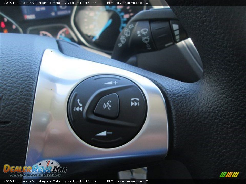 2015 Ford Escape SE Magnetic Metallic / Medium Light Stone Photo #29