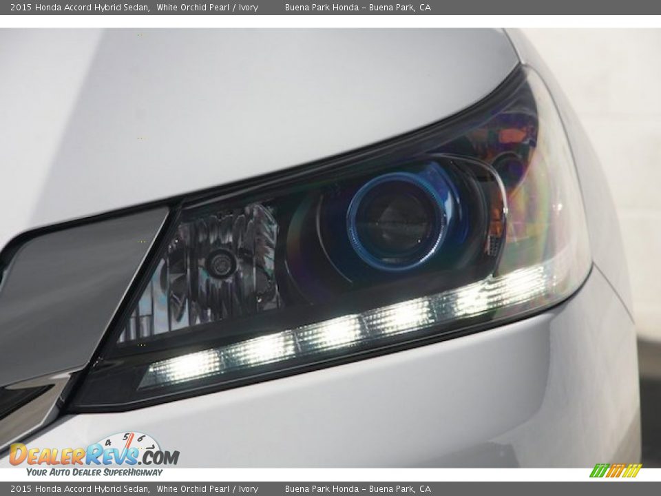 2015 Honda Accord Hybrid Sedan White Orchid Pearl / Ivory Photo #6