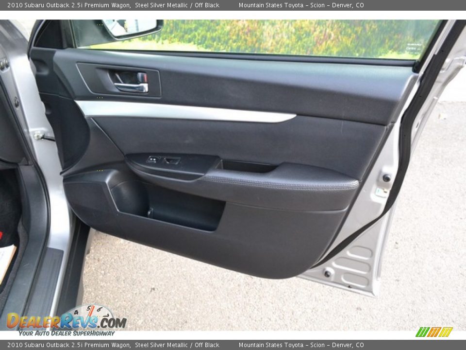 2010 Subaru Outback 2.5i Premium Wagon Steel Silver Metallic / Off Black Photo #22