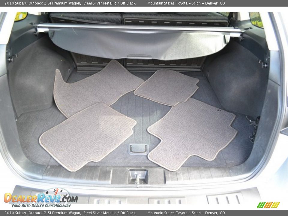 2010 Subaru Outback 2.5i Premium Wagon Steel Silver Metallic / Off Black Photo #23