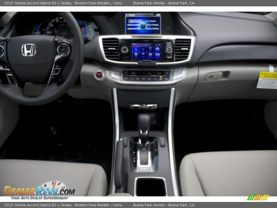 2015 Honda Accord Hybrid EX-L Sedan Modern Steel Metallic / Ivory Photo #16